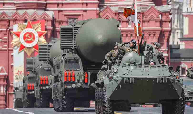 Jeziva poruka iz Moskve: Golemi nuklearni projektil koji može pogoditi london na Crvenom trgu