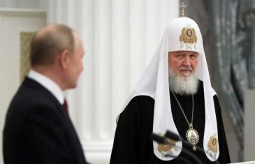 ZAŠTO RUSKI PATRIJARH KIRIL BLAGOSILJA RUSKU INVAZIJU: Možda ga je strah da ga Putin ne zadavi! U pozadini je stara tajna ruske crkve