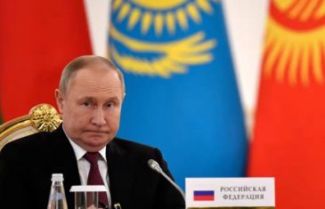 Ko je sve bio na ceremoniji aneksije u Kremlju: Kadirov, Lavrov, ali i vjerski lideri