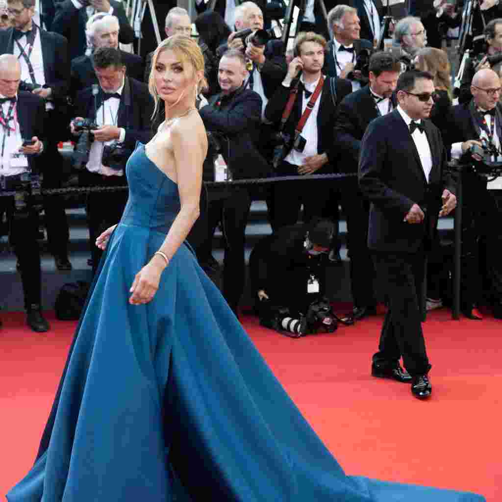 Svi su bijesni i pitaju se kako je Putinova zagovornica dospjela na crveni tepih u Cannesu: ‘Licemjerje, ništa drugo‘