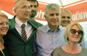 ČOVIĆEV MANEVAR DOGOVOREN SA ZAGREBOM: Borjana Krišto može računati na više od 180 hiljada glasova koliko su prije četiri godine osvojili kandidati dva HDZ-a