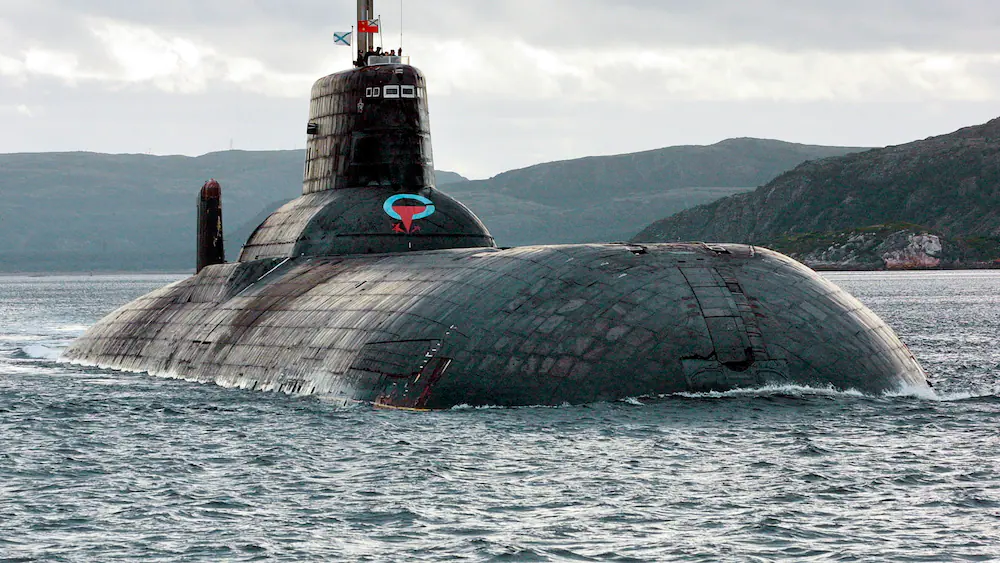 Rusija sprema nešto što će utjerati strah u kosti Zapadu: Zastrašujuća podmornicu opremljena s 12 nuklearnih projektila i dronovima