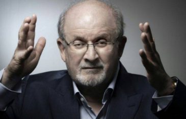 Ovako je govorio Salman Rushdie u intervjuu prije napada: Od iranske fetve prošlo je mnogo vremena, živim slobodno