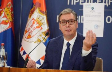 Vučić: ‘Na stol su mi stavili plan za Kosovo, Srbiji prijete teške posljedice ako ga ne prihvatimo‘