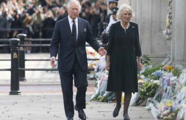 Burna ljubavna priča novog kralja: Kako su Charles i Camilla preživjeli sve afere i skandale