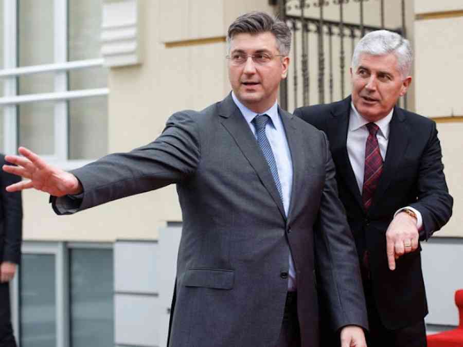 OŠTRO IZ MOSTARA: Plenković se pohvalio – Schmidt „pali na guranje…“