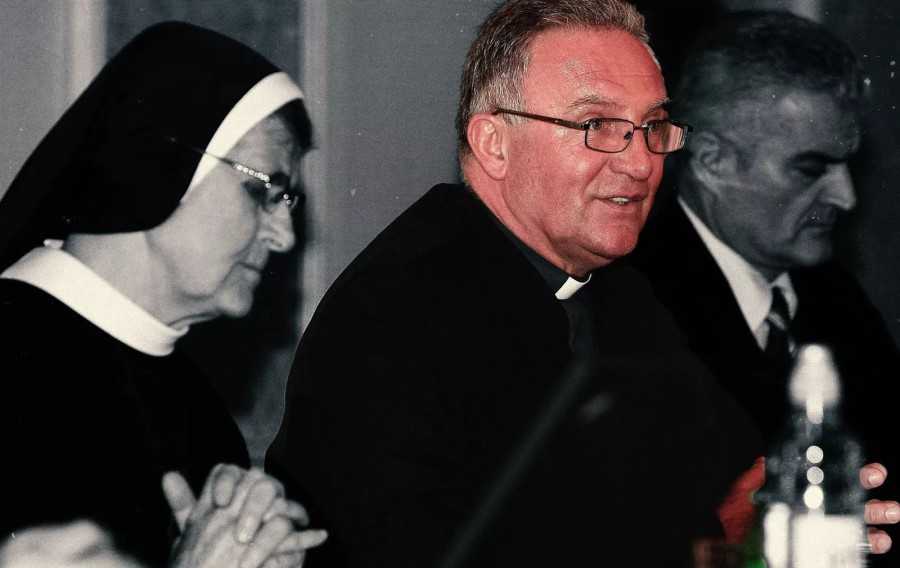 KOMENTAR SANJE MODRIĆ: “Svećenika koji je zlostavljao 13 dječaka Crkva je sklonila u Italiju. I uvjeravaju da mu je to dovoljna kazna”