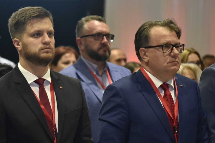 KUHA U SDP-u: Zašto na stranački kongres nije došao Denis Bećirović, šta će biti s Irfanom Čengićem…