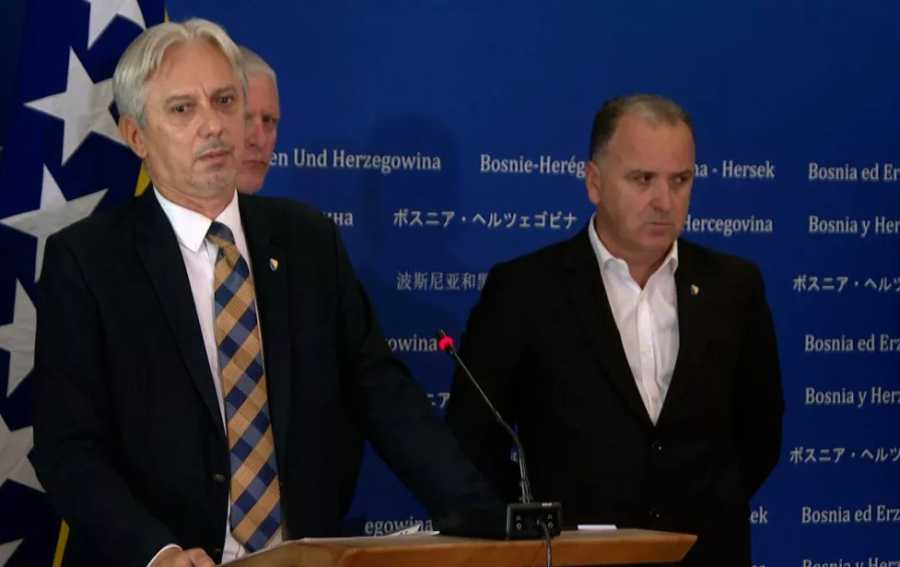 HOĆE LI BITI KRIVIČNIH PRIJAVA: Upitan legalitet bh. agentica u Strazburu, one se ponašaju kao rok zvijezde