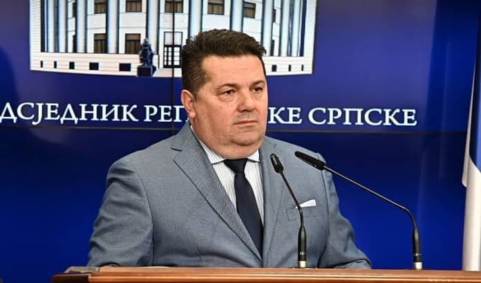 Stevandić se požalio medijima: Potjernice su završni pokušaj obračuna sa Republikom Srpskom