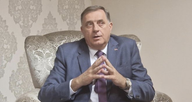 DODIK PANIČNO TRAŽI SLAMKU SPASA: „U tom slučaju Republika Srpska je spremna da na određeno vrijeme zamrzne zakone koje smo nedavno donijeli..“