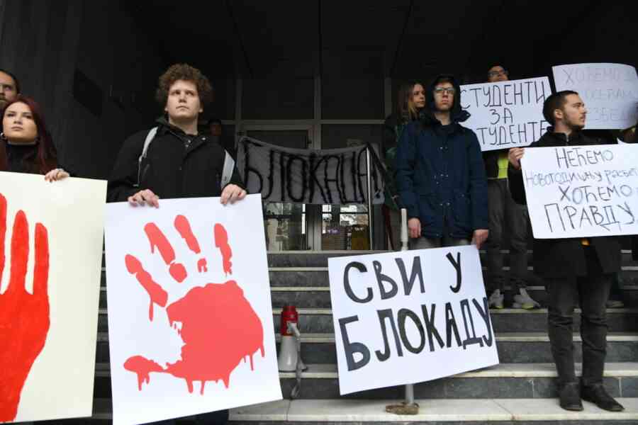 EVO ŠTA SU STUDENTI NAPISALI U OTVORENOM PISMU MACRONU: “Naša misija je jednostavna, ali goruće važna…”