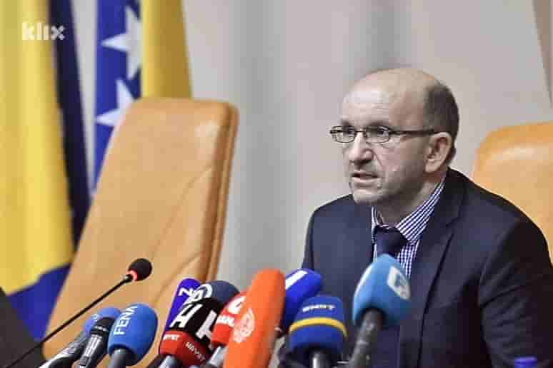 Isović: UIO treba sredstva koja pripadaju RS-u uplatiti “Viaductu” pa neka entitet tuži, a ne država