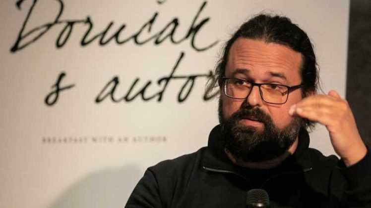 NIKOLAIDIS O POLITICI APOKALIPSE: Iran je prvi rat ljudi i mašina