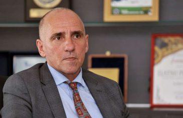 Raport otkriva: Bivši premijer Vlade i direktor UKC Tuzla pred optužnicom. Namještali tender za nabavku aparata za zračenje onkoloških pacijenata
