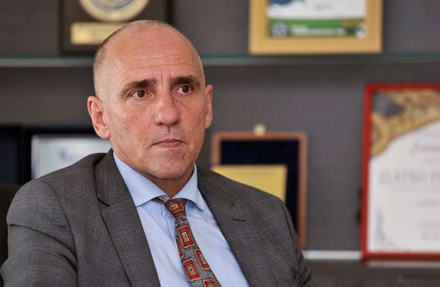 Raport otkriva: Bivši premijer Vlade i direktor UKC Tuzla pred optužnicom. Namještali tender za nabavku aparata za zračenje onkoloških pacijenata