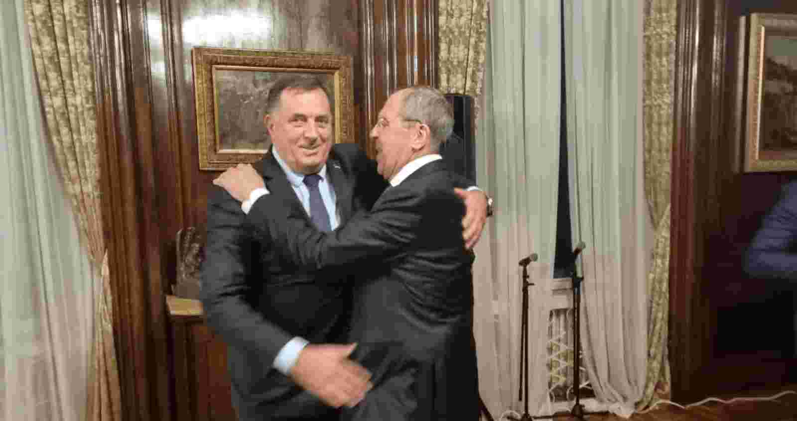 IPAK, POŽELI NEKO PISMO: Dodik dobio poruku od Lavrova, šef ruske diplomatije poželio mu dobro zdravlje i…