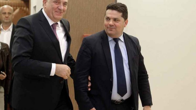 Režim u RS pali motore za novi frontalni udar na ustavni poredak BiH: NSRS sutra o novom spisku želja za napad na državu BiH