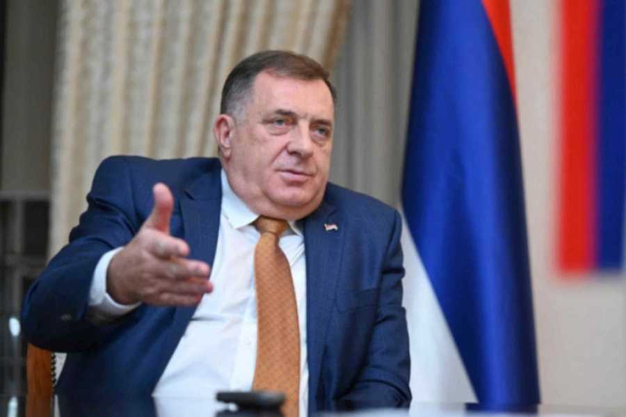 GORE DRUŠTVENE MREŽE NAKON DODIKOVE SKANDALOZNE PORUKE: “Ovo je ista ideološka matrica koja je ‘92. godine pokrenula logore, etnička čišćenja, genocid…!”