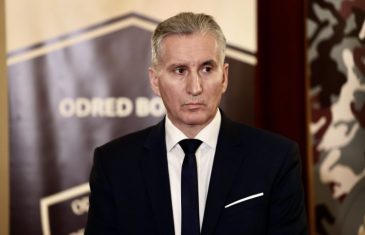 KEMAL ADEMOVIĆ UZBURKAO JAVNOST: “Gospodin Čović pokušava da završi svoj dio posla, ne znam na koji način je to uspio…”