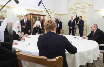 NIKOLA KRSTIĆ, IZ BEOGRADA: „Porfirije je na strani Cosa nostre koja nas drži utamničenom godinama, ali pazite šta sprema Aleksandar Vučić…“