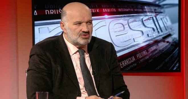 ADVOKAT SENAD PEĆANIN: “Ne postoji nikakva razlika u činjenici da se predsjednik RS-a Milorad Dodik tako bahato odnosi prema…”