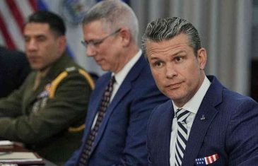 PENTAGON TRESE KRIZA: Glasnogovornik dao ostavku usred afere o curenju tajnih informacija