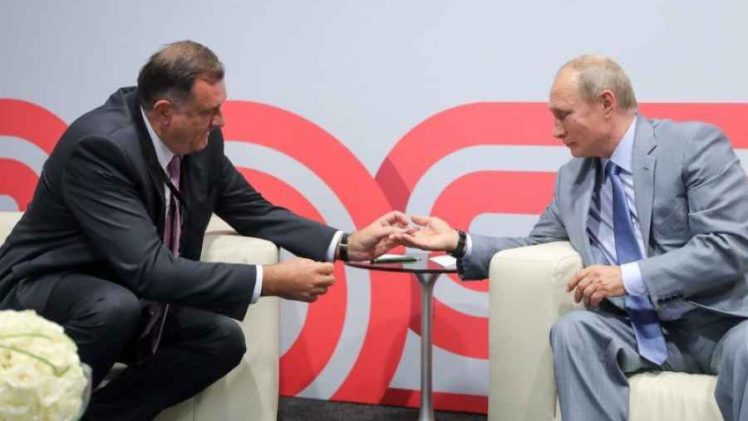 SAD VIŠE GLEDA ŠTA DODIK RADI, NEGO ŠTA PRIČA: Predsjednik SNSD-a krši dogovor s Amerikancima – očito je da ga Kremlj čvrsto drži na uzici