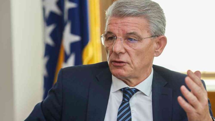 ŠEFIK DŽAFEROVIĆ ZA “SB” UPOZORAVA: Mora se zaustaviti antidejtonsko djelovanje SNSD-a i HDZ-a BiH