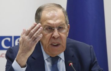 LAVROV ZAVAPIO U REŽIMSKIM MEDIJIMA: “Ekonomsku saradnju sada gotovo u potpunosti blokiraju ilegalne sankcije…”