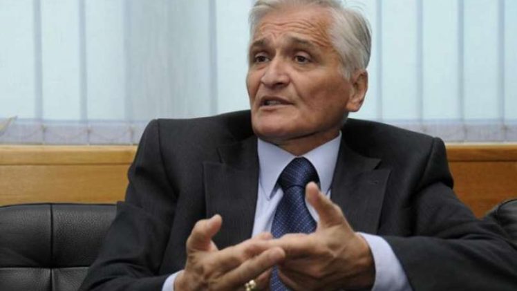 NIKOLA ŠPIRIĆ UZBURKAO JAVNOST: “Raspolažem informacijama da će se Schmidt povući uz obrazloženje…” NIKOLA ŠPIRIĆ UZBURKAO JAVNOST: “Raspolažem informacijama da će se Schmidt povući uz obrazloženje…”