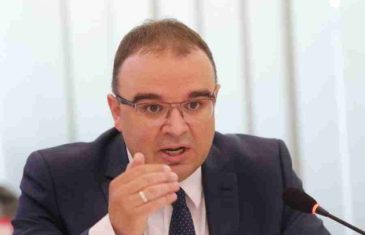 VRANJEŠ NASTAVLJA S SKANDALOZNIM IZJAVAMA: “Ja sam srpski ambasador u BiH, mene nije birao neko u Sarajevu”