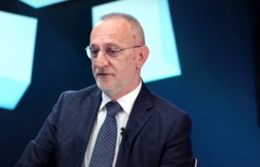ŽELJKO AVRAMOVIĆ, DODIKOV SAVJETNIK TVRDI: “Ratko Mladić ne zaslužuje tablu na Vracama i nijedan drugi ratni zločinac…”