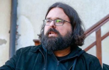 ANDREJ NIKOLAIDIS PALI ALARM: “Velikosrpska ideologija mora biti zabranjena kao nacizam”