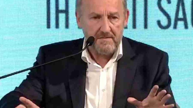 BAKIR IZETBEGOVIĆ U BEČU: “Dva puta sam nudio ruku da pravimo snažan probosanski blok; iseljeništvo je snaga koja se tek podiže”