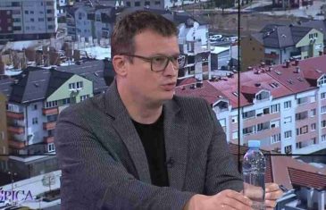 Božović: U RS se vodi suluda politika koja može mnogo toga da upropasti. Za to je odgovoran samo jedan čovjek