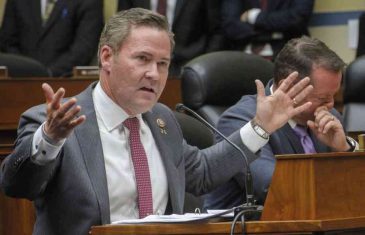 POLITIČKA DRAMA U WASHINGTONU: Mike Waltz napušta Bijelu kuću!