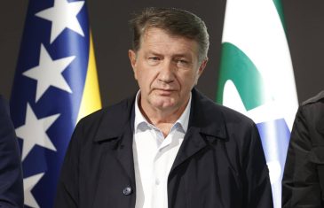 SAFET KEŠO ZA “SB”: “Bojim se da će Dodik nastaviti upravljati iz sjene, HDZ blokira sve”