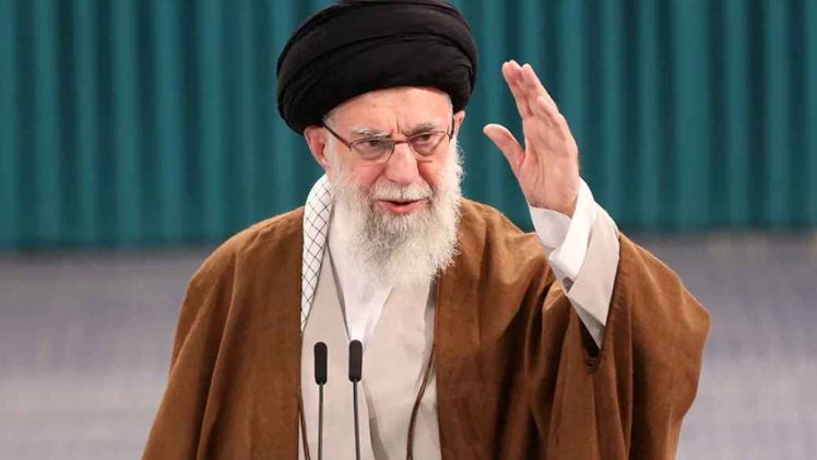 Iranski mediji: Ajatolah Hamenei se skriva u bunkeru na sjeveru…