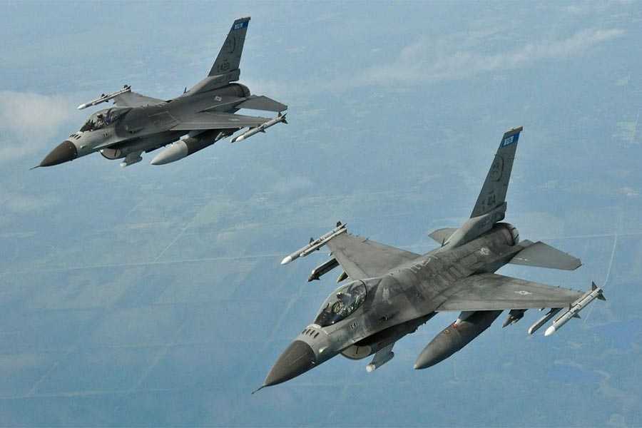 “IZRAEL OČEKUJU TEŠKI SATI…”: Iran lansirao na stotine dronova na Izrael, američki i britanski borbeni avioni u zraku…