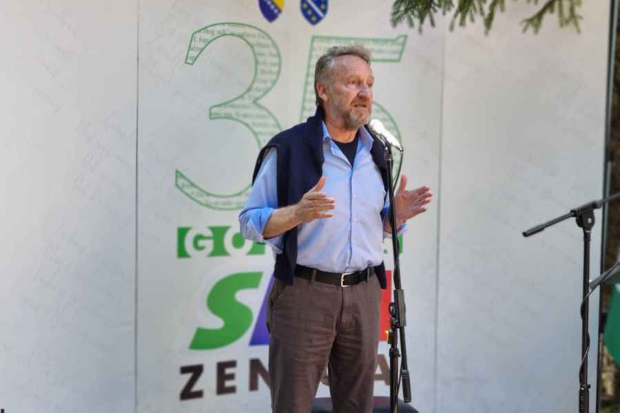IZETBEGOVIĆ ŽESTOKO KRITIKOVAO “TROJKU”: “Nema dana da neki problem u ovoj zemlji oni ne naprave!”