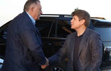 RODE, RODA MOGA: Šta je sve radio osuđivani američki političar i zašto se danas sastaje s Miloradom Dodikom…