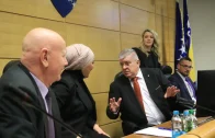 Nakon državne puca i federalna koalicija: Trojka i HDZ ostaju bez ruku, na naplatu stigla obećanja iz aprila 2023.