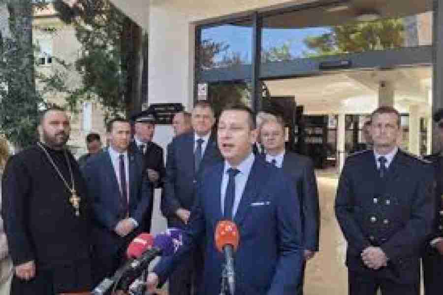 HELEZOV ZAMJENIK: Goganović glorificira zločinačku vojsku RS-a i Dodikovu politiku