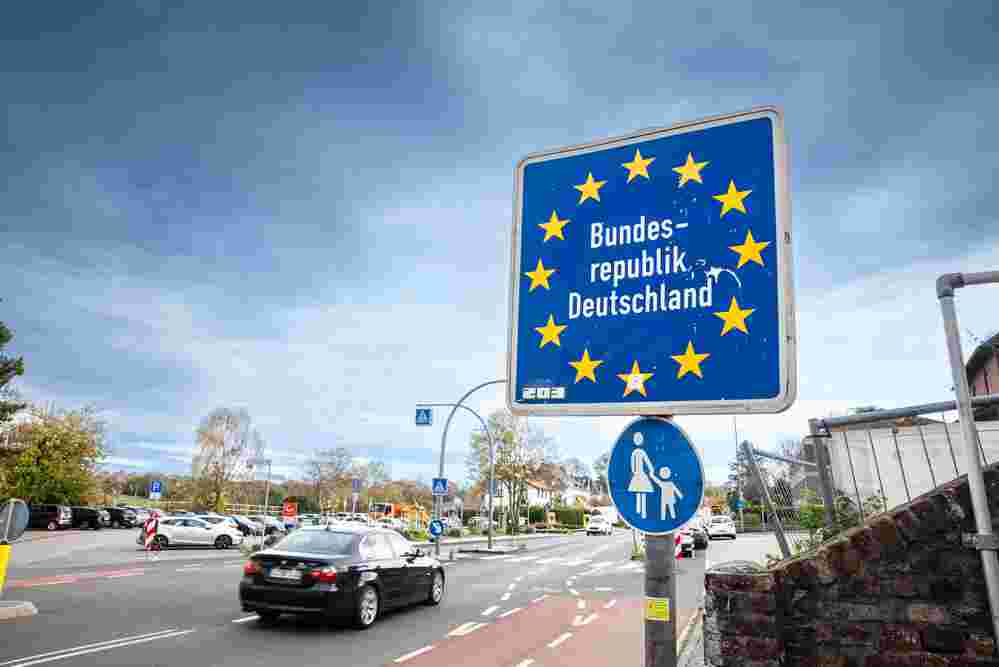 Vraćaju se granice, ukida se Schengen?