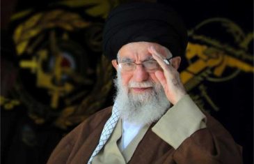 IRANSKI VOĐA ALI HAMNEI, NA HEBREJSKOM JEZIKU: “Cionistički entitet treba očekivati ​​tešku kaznu…”