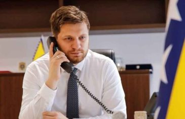 KAKO JE GOVORIO SDP-ov “MLADI LAV” BEZ DIPLOME IRFAN ČENGIĆ: “Nisam kao Osmica završio fakultet…”