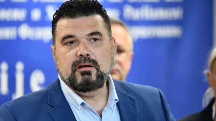 MEŠALIĆ REAGIRAO NA POTEZE PREDSJEDNIKA PDP-a: “Stanivuković je i dalje uz Dodika, dva su objašnjenja”