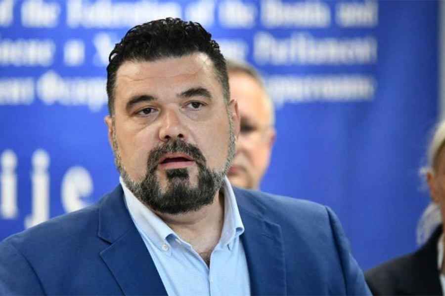 MEŠALIĆ NEMA DILEMU: “Trojka, HDZ i Schmidt srušili su presudu Kovačević! Sada svi likuju…!”