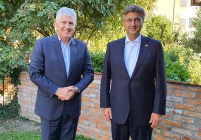 ČOVIĆ SA PLENKOVIĆEM O SITUACIJI U BiH: Treba smiriti političke tenzije, a osobito je važno…